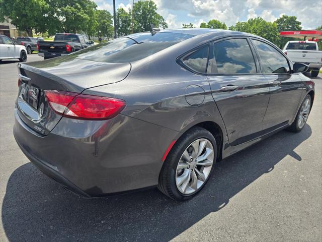 2015 Chrysler 200 S