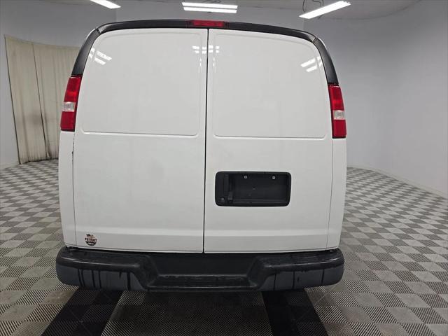 2021 Chevrolet Express Cargo Van RWD 2500 Regular Wheelbase WT