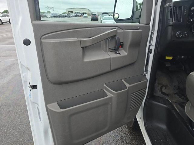 2021 Chevrolet Express Cargo Van RWD 2500 Regular Wheelbase WT