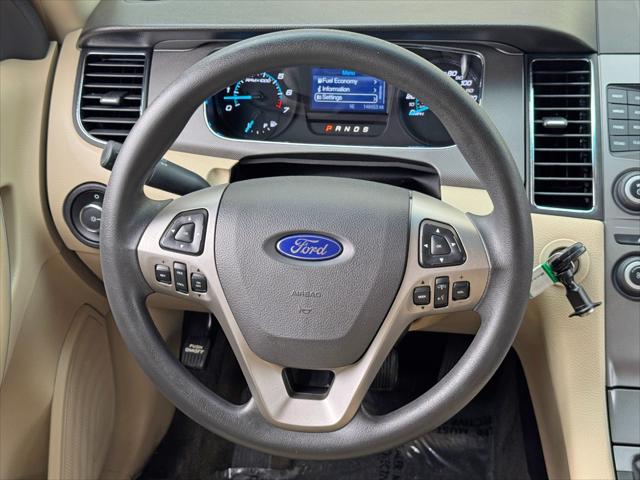 2015 Ford Taurus SE