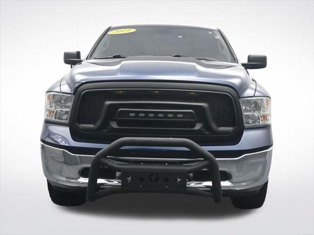 2019 Ram 1500 Classic SLT Crew Cab 4x4 6'4" Box