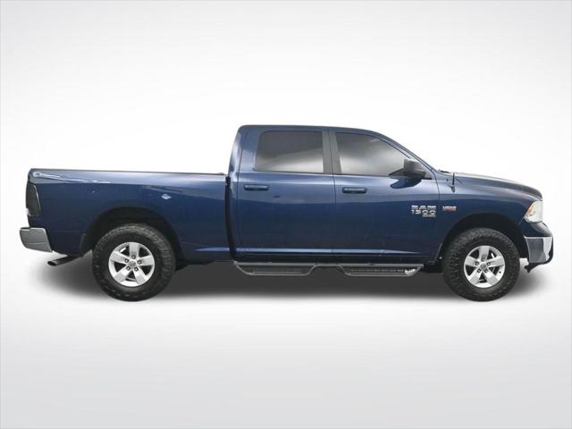 2019 Ram 1500 Classic SLT Crew Cab 4x4 6'4" Box
