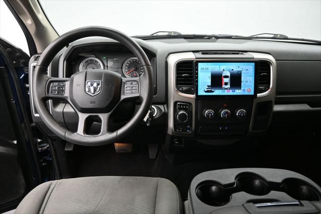 2019 Ram 1500 Classic SLT Crew Cab 4x4 6'4" Box