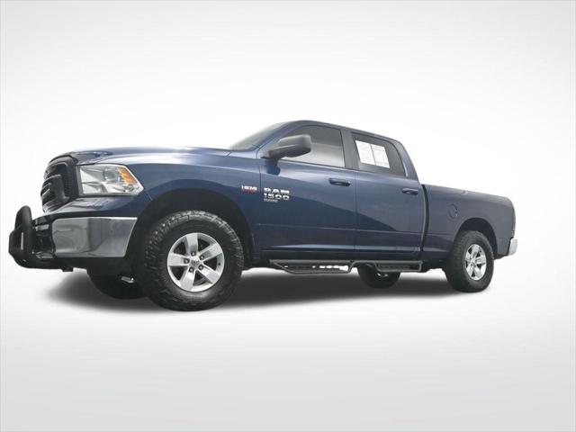 2019 Ram 1500 Classic SLT Crew Cab 4x4 6'4" Box