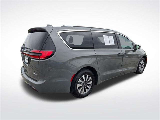 2021 Chrysler Pacifica Touring L