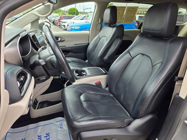 2021 Chrysler Pacifica Touring L