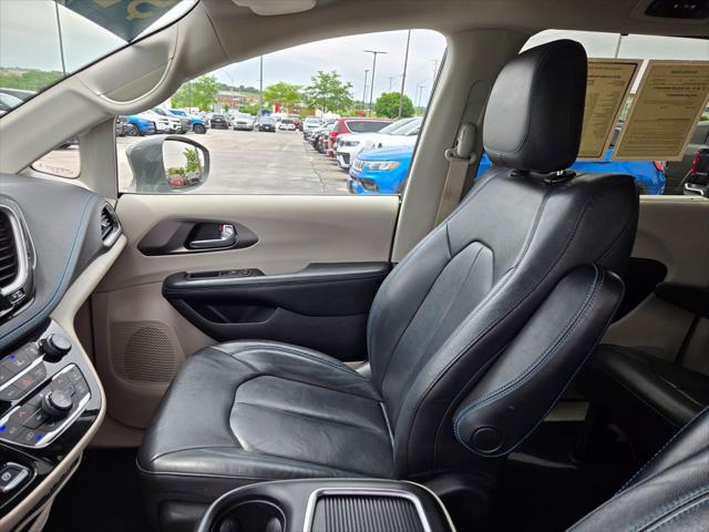 2021 Chrysler Pacifica Touring L