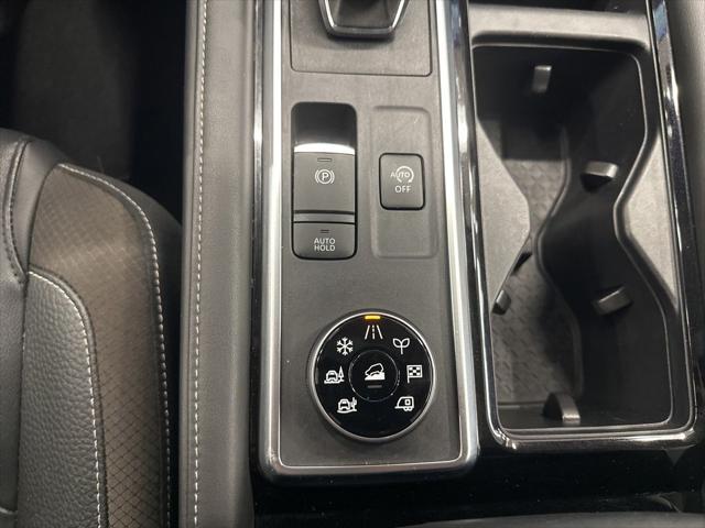 2024 Nissan Pathfinder SL 4WD