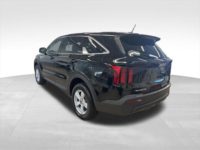 2023 Kia Sorento LX