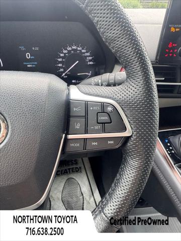 2022 Toyota Sienna LE