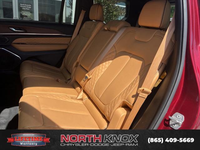 2025 Jeep Grand Cherokee L Summit 4x4