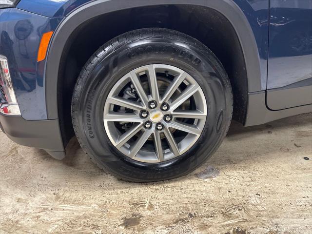 2023 Chevrolet Traverse AWD LT Cloth