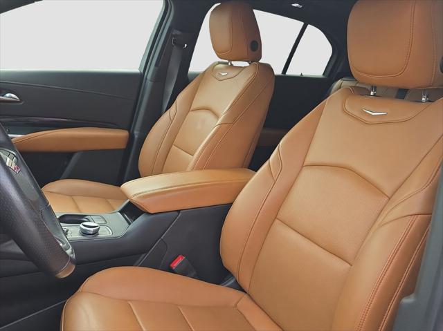 2024 Cadillac XT4 AWD Sport