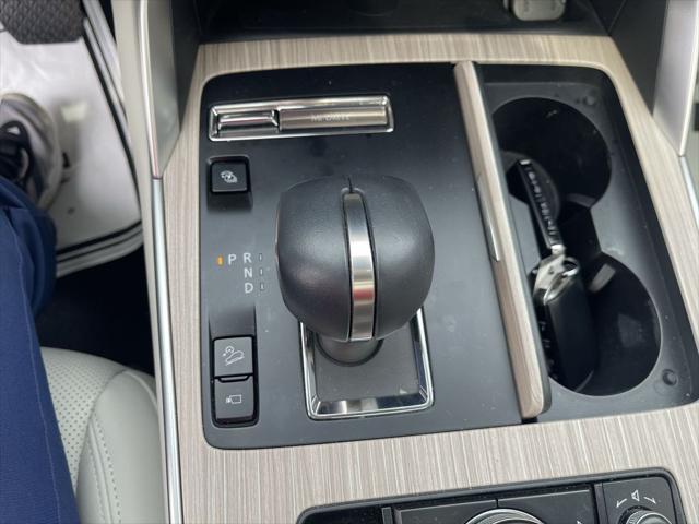 2024 Mazda X-90 Premium Plus