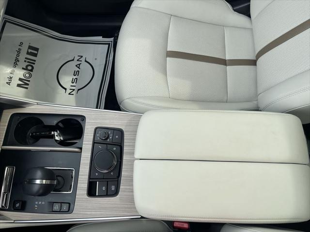 2024 Mazda X-90 Premium Plus