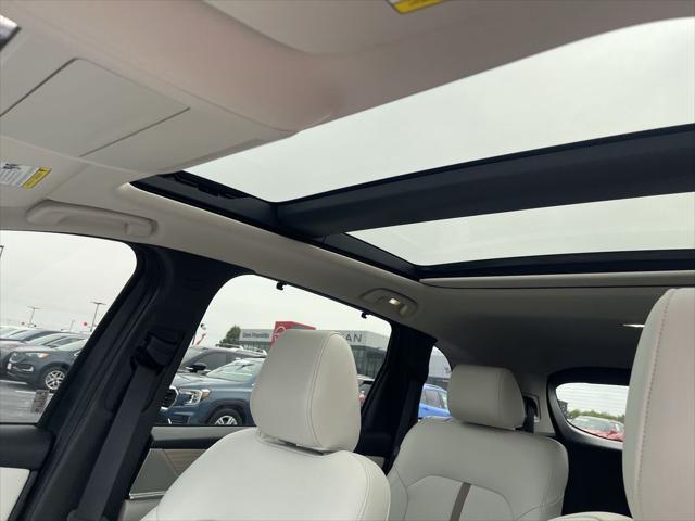 2024 Mazda X-90 Premium Plus