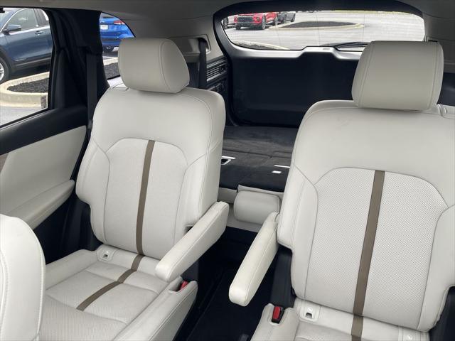 2024 Mazda X-90 Premium Plus