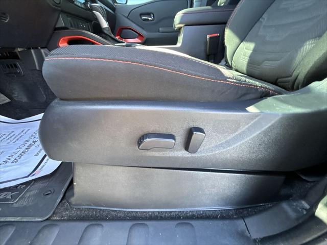 2024 Nissan Frontier Crew Cab PRO-4X 4x4