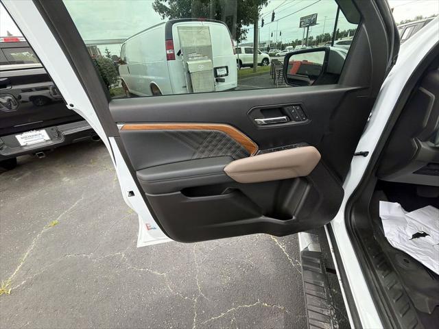 2024 GMC Canyon 4WD Denali