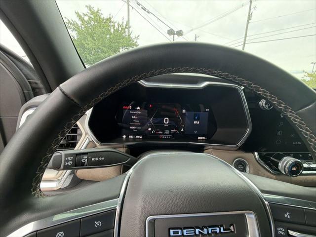 2024 GMC Canyon 4WD Denali