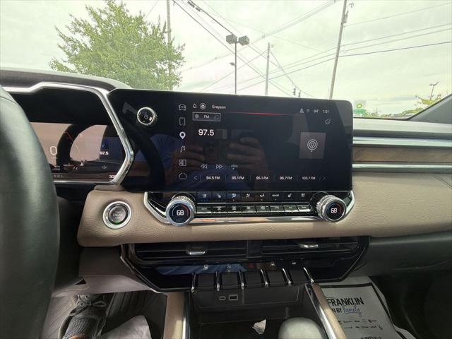 2024 GMC Canyon 4WD Denali