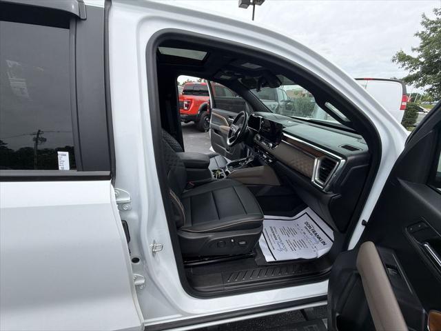 2024 GMC Canyon 4WD Denali