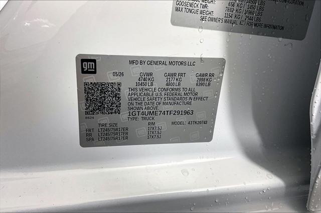 2026 GMC Sierra 2500HD Crew Cab, Standard Bed, SLE, 4WD