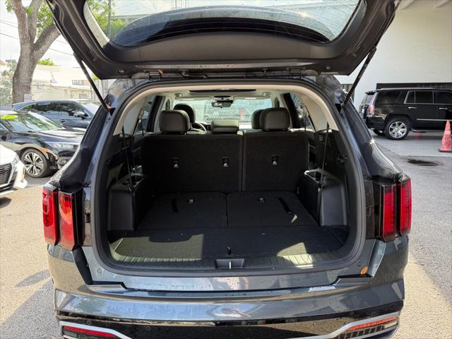 2023 Kia Sorento S