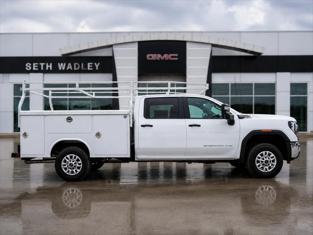 2026 GMC Sierra 2500HD Crew Cab, Long Bed, Pro, 4WD