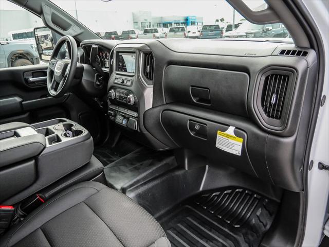 2026 GMC Sierra 2500HD Crew Cab, Long Bed, Pro, 4WD