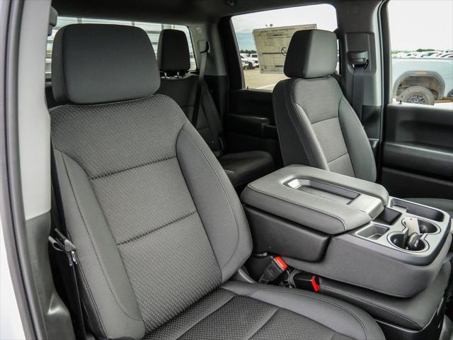 2026 GMC Sierra 2500HD Crew Cab, Long Bed, Pro, 4WD