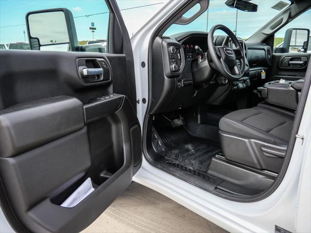2026 GMC Sierra 2500HD Crew Cab, Long Bed, Pro, 4WD