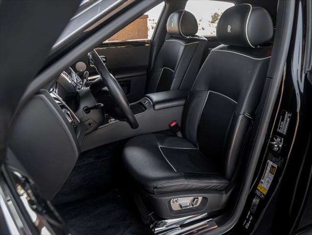 2013 Rolls-Royce Ghost Base
