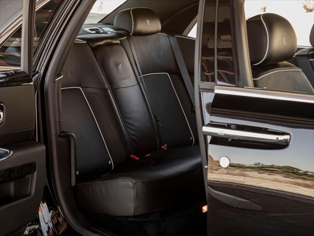 2013 Rolls-Royce Ghost Base