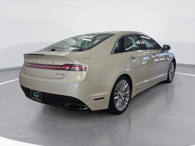 2016 Lincoln MKZ Base