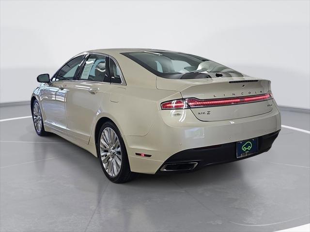 2016 Lincoln MKZ Base
