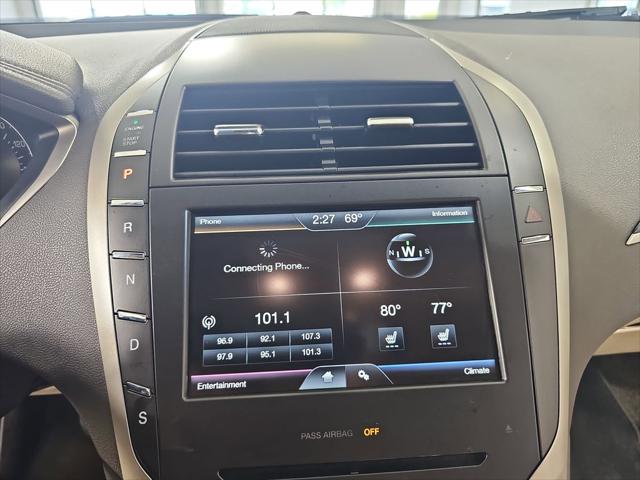 2016 Lincoln MKZ Base