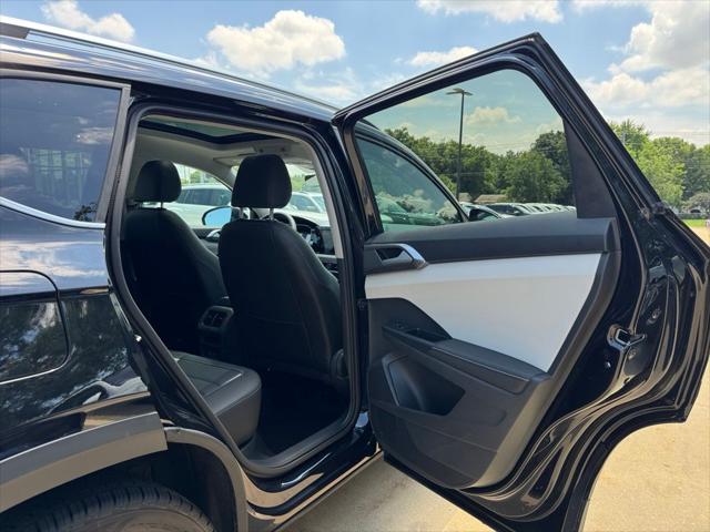 2026 Volkswagen Taos SEL