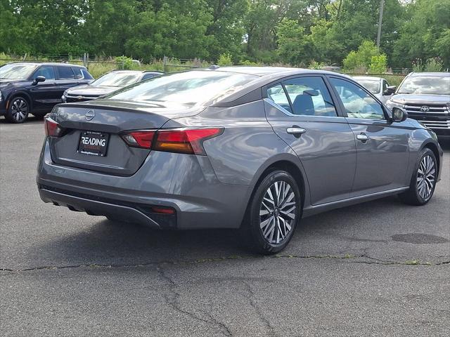 2025 Nissan Altima SV FWD