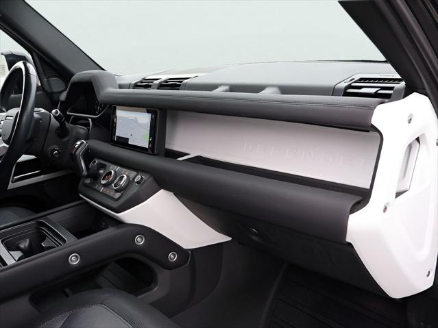 2022 Land Rover Defender 110 X-Dynamic SE