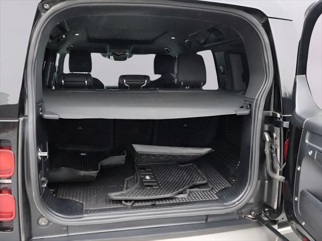 2022 Land Rover Defender 110 X-Dynamic SE
