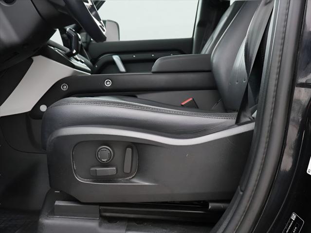 2022 Land Rover Defender 110 X-Dynamic SE