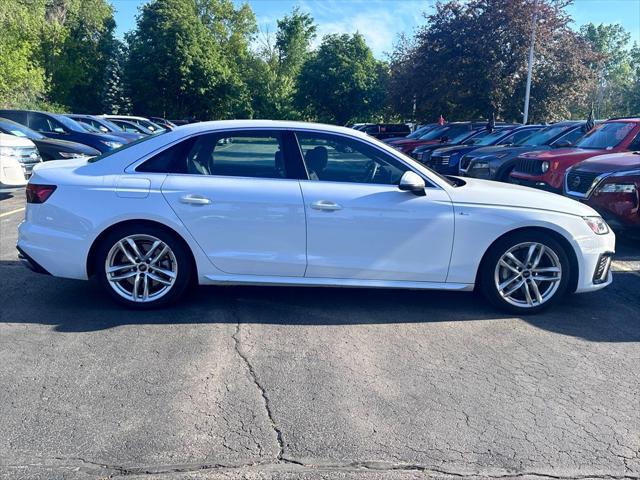 2024 Audi A4 Premium Plus 45 TFSI S line quattro S tronic