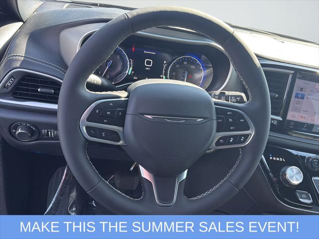 2027 Chrysler Pacifica Select