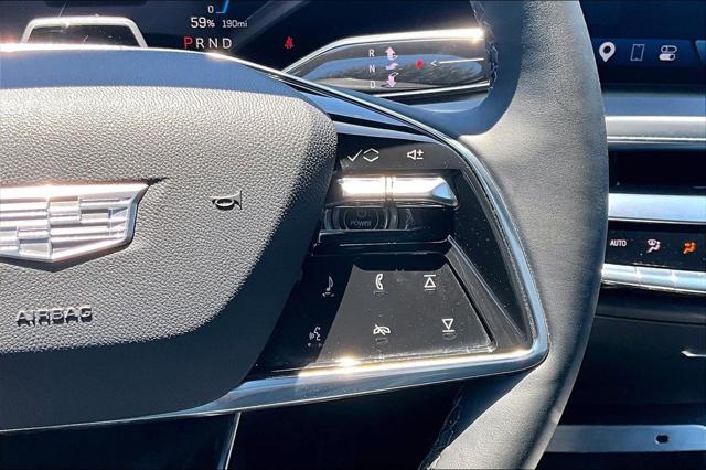 2025 Cadillac iQ Luxury 3 RWD