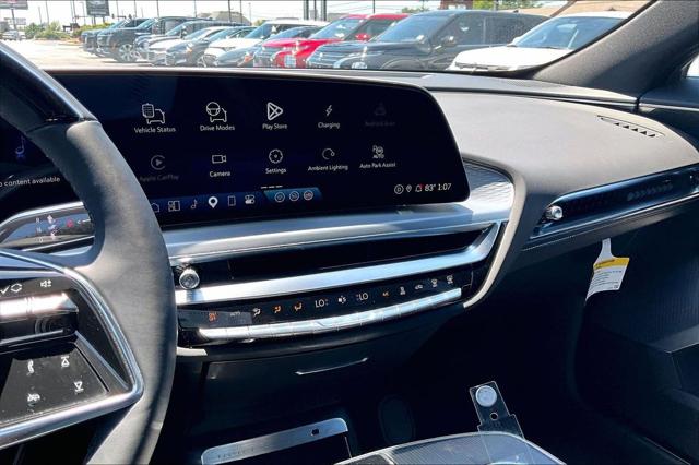 2025 Cadillac iQ Luxury 3 RWD