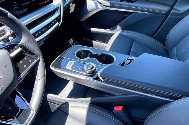 2025 Cadillac iQ Luxury 3 RWD
