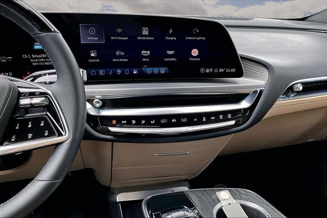 2024 Cadillac iQ Sport w/1SK