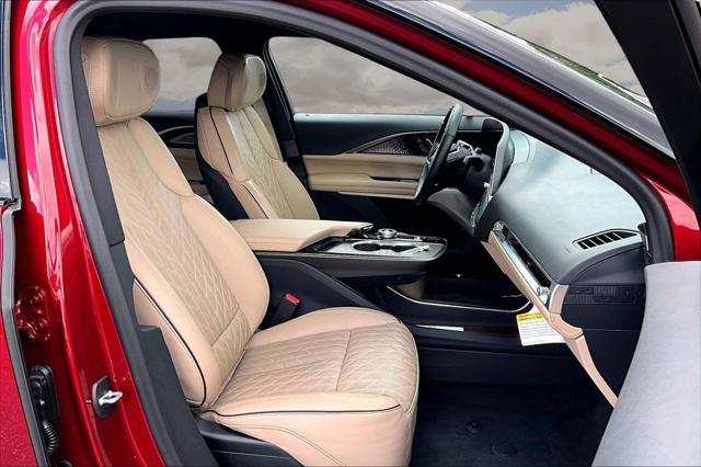 2024 Cadillac iQ Sport w/1SK