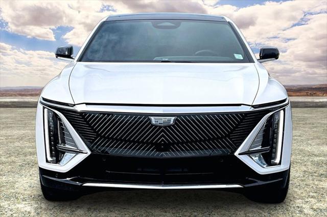 2024 Cadillac iQ Luxury w/1SE